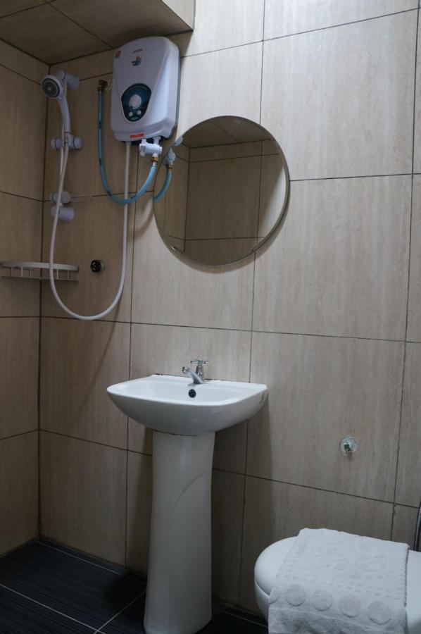 Hotel Unikarya Kota Kinabalu