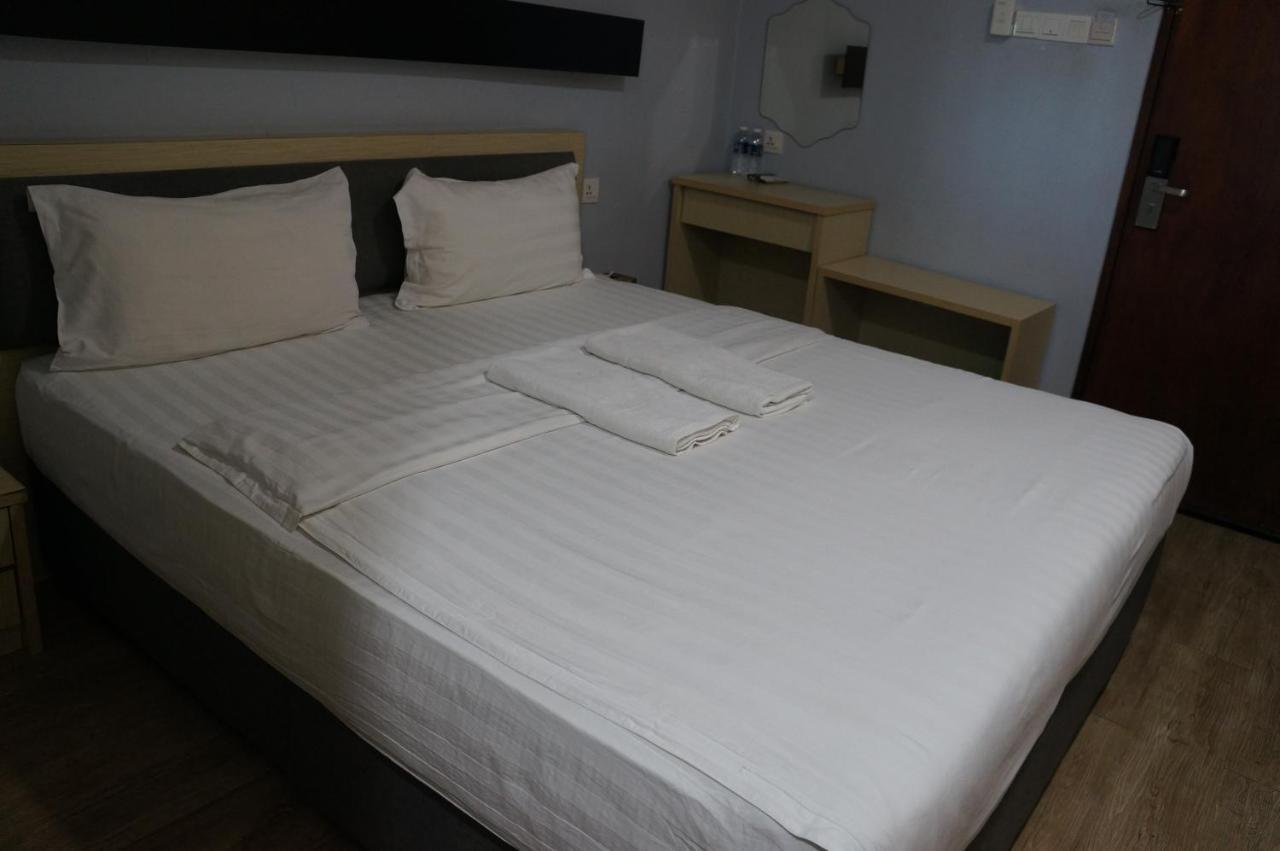 Hotel Unikarya 2*